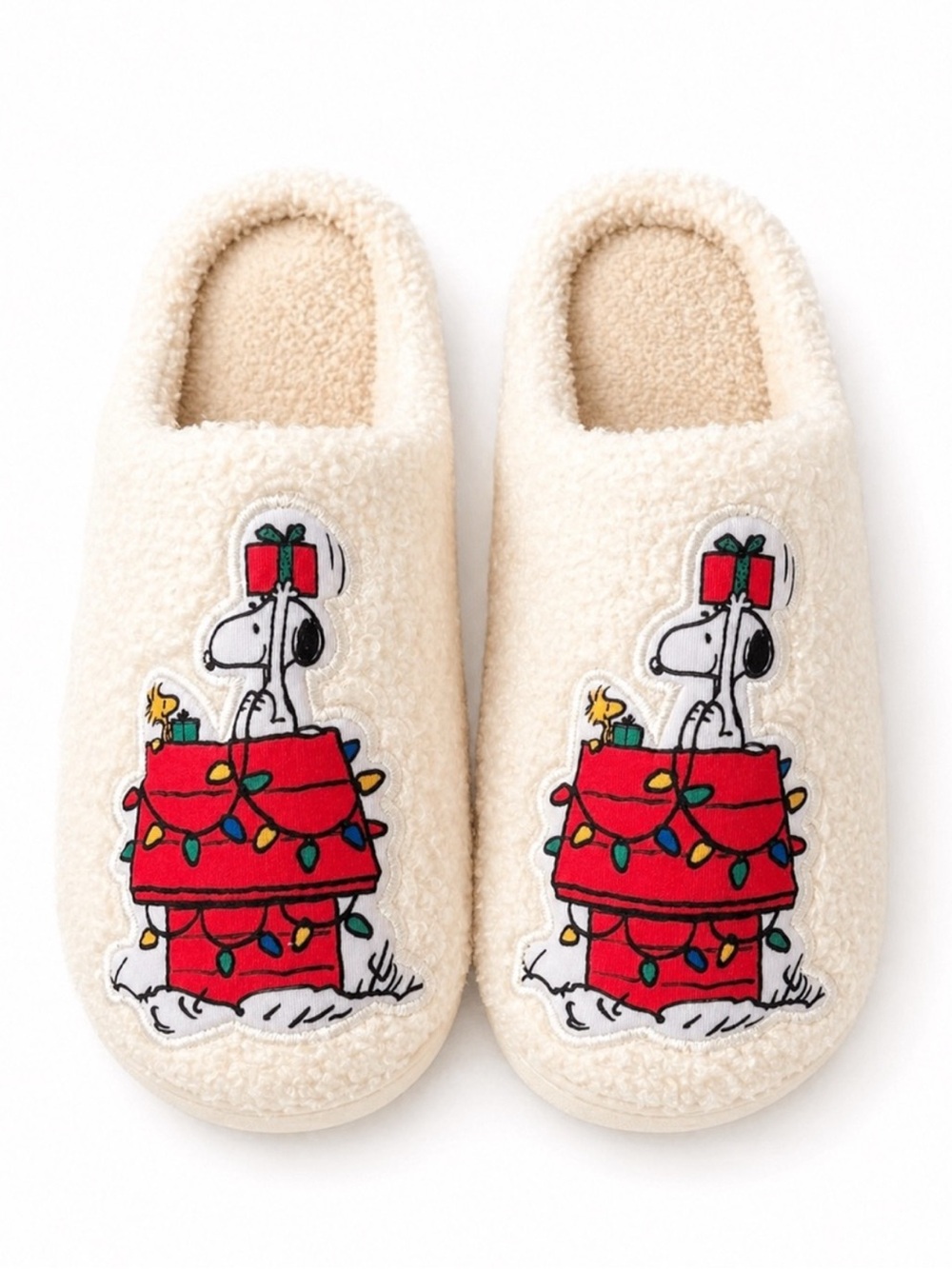 Peanuts Snoopy slippers